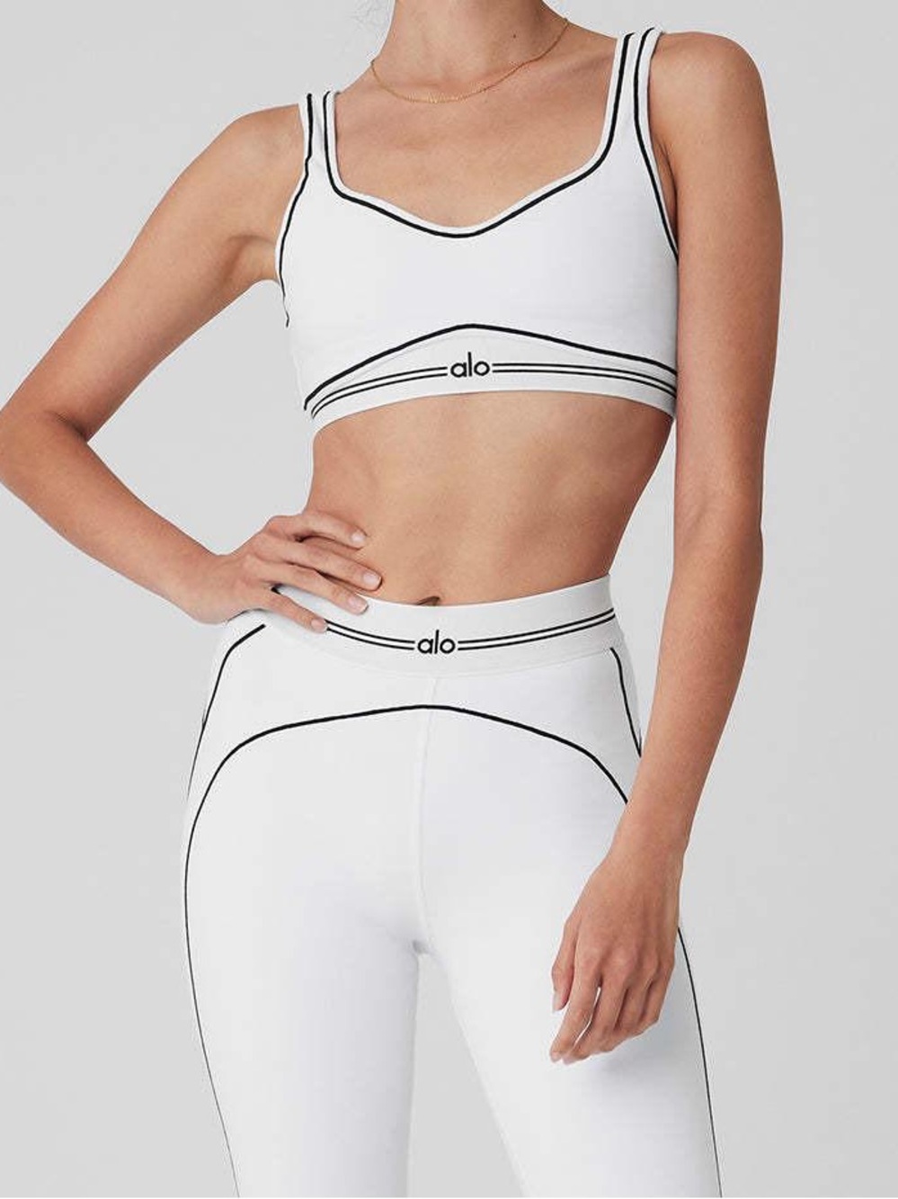 ALO Yoga White Sports Bra with Black Piping Matching Set!!!